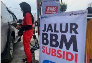 Aturan Baru! Beli BBM Subsidi Dibatasi, Konsumenn Tak Boleh Pindah ...